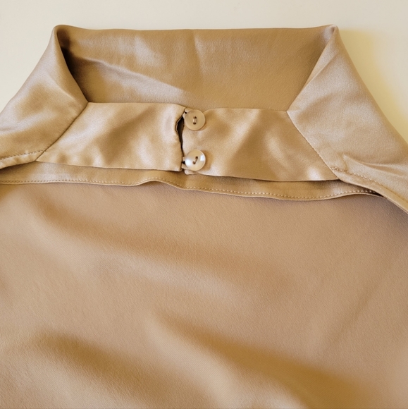 ⬇️ The Sei X REVOLVE Cowl Halter Mini Dress in Champagne Size US 6 NWT - Picture 7 of 7